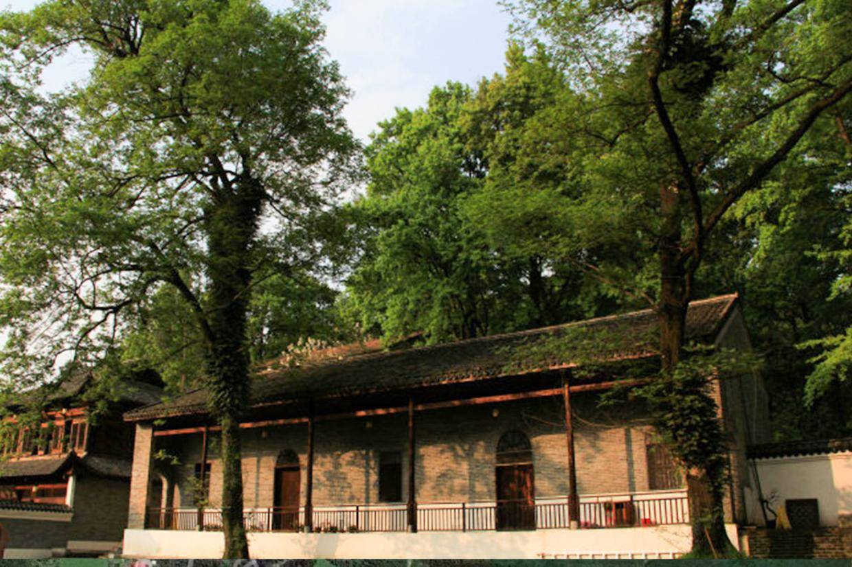 《青原山旅游区空间策划》观景台+人行步道主题雕塑之一