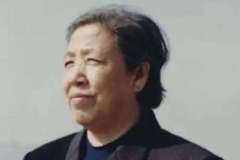 她是最低调的主席夫人,每天坚持骑自行车上下班,如今92岁仍康健