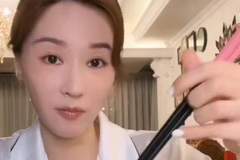 吴佳尼自曝不会用筷子：“老师只教减肥，没教过拿筷”