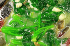 上汤菠菜成爆款粤菜 金银蛋搭配打造家宴硬菜
