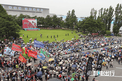 现代工人为对抗人形机器人罢工 3.5万人停工抗议