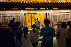 瓣瓣一线丨打造京津冀暑期热门旅游目的地，响堂山石窟通过沉浸式夜游“活化”历史