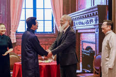 “半餐一照”，萧伯纳与鲁迅两位文坛巨匠完成“跨越山海的握手”