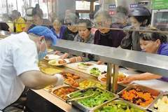 湖墅上塘多社区食堂同步上新消暑冷菜 平价特色美味受热捧