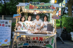 从校园到广场，他们让曹路花篮灯舞“舞”进百姓生活