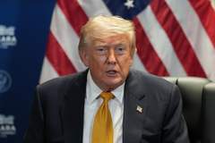 美国官员称特朗普再次要求修改新航母设计