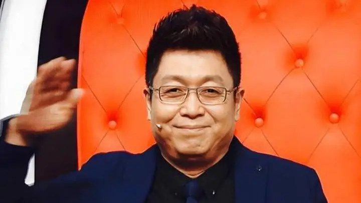 借陆树铭追悼会敛财、婚内出轨小香玉？王为念身上谣言究竟多离谱