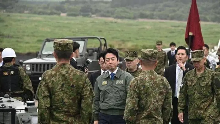 日拟破“无核三原则” 民意压倒性反对高市内阁面临信任危机