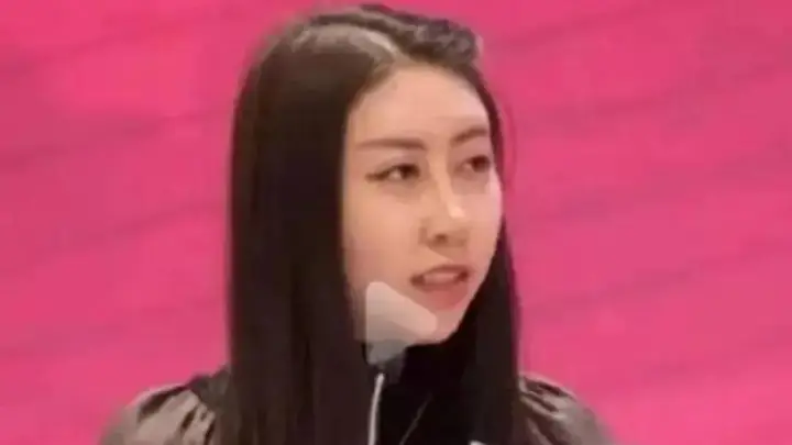 贾浅浅翻车处分通报刷屏,当初为她站台造势的文坛大佬集体失声,这场圈中人情交易尽显文坛风气之弊