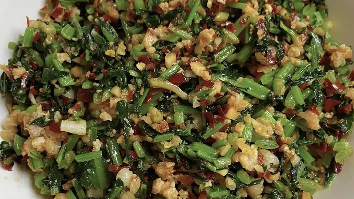 家常肉末炒萝卜菜为何让人念念不忘