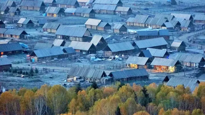 那拉提秘境：本地人私享的四季深度漫游指南