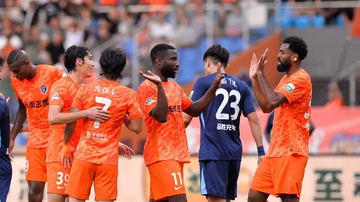 4-3惊天逆转！中超补时连入3球 玉昆靠卡约读秒绝杀新鹏城收获关键胜局