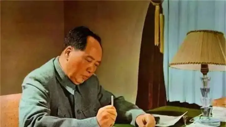 43岁毛主席写给傅作义的这封信,字迹绝对颠覆你的认知!