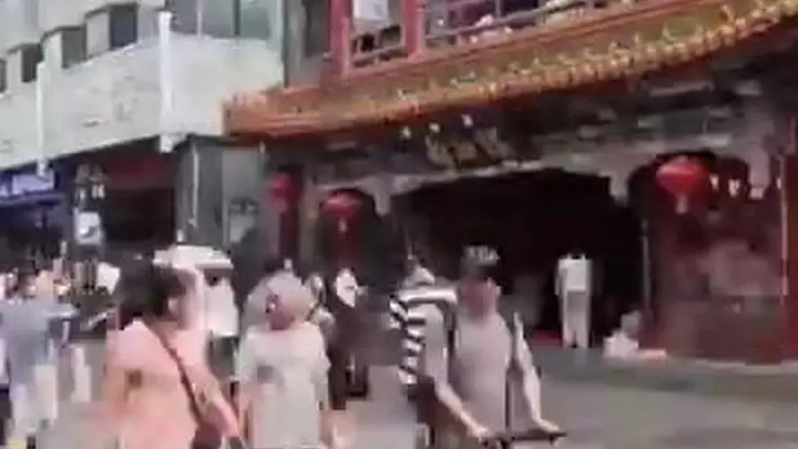 租辆车去远方!暑期租车订单增长近六成,房车露营火了
