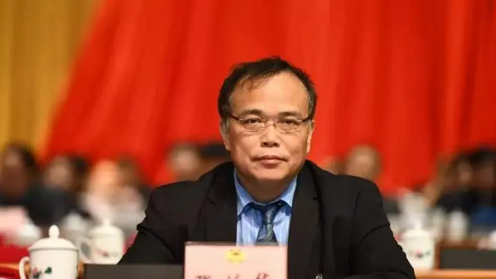 中南大学原校长副校长接连被双开 高校反腐精准靶向权力寻租