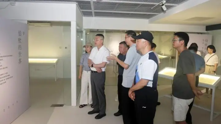 陈伯吹诞辰120周年 上海民盟主题教育寻根先贤 传承精神聚合力