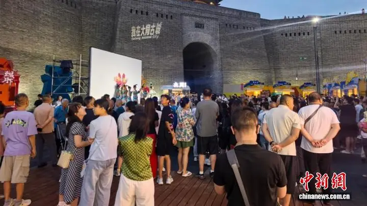 大同古城北市集融合文博资源 打造古都新潮夜游新地标