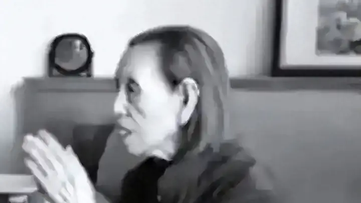 傅作义的妻子,49年在机场被秘密带走,严防死守关押了一个月