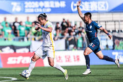 国安客场2-1大连可为晋级8强 贾非凡张玉宁建功