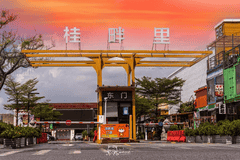 夜深了,该饿了……