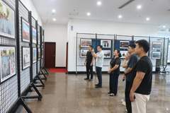 翰墨光影绘初心!罗庄区“沂蒙精神”书画摄影展开展