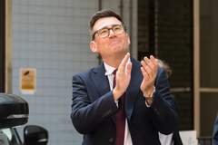 英国十年迎第七位首相:“北境之王”将入主唐宁街