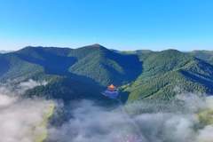 雪域羚城解锁专属盛夏盛景 高原限定清凉浪漫引人流连