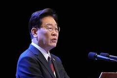 李在明，剑指亲日财产