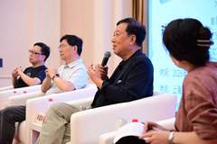 王尧散文集《纸上的生活》：知识分子的精神地图