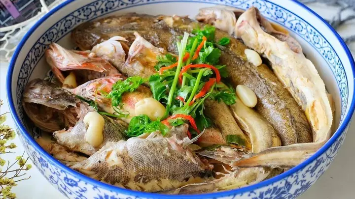 三伏天,碰到这3种鱼别错过!应季最肥,全是野生鱼,肉嫩刺少
