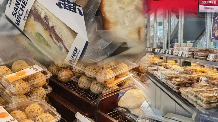 炉边皮皮之后，山东为什么会出现一家"闷声发大财"的烘焙零食店？