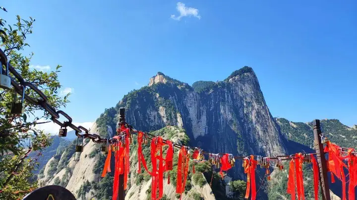 索道比门票还贵，华山景区套娃式收费在许多知名景区都已常态化