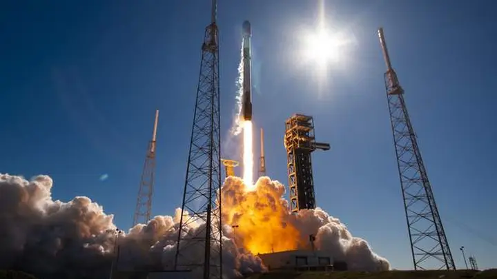 朱雀三号成功回收,第一件事就是打脸:SpaceX没那么神