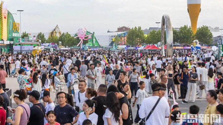 为期30天,入园时间延至24点!今年啤酒节西海岸会场亮点纷呈