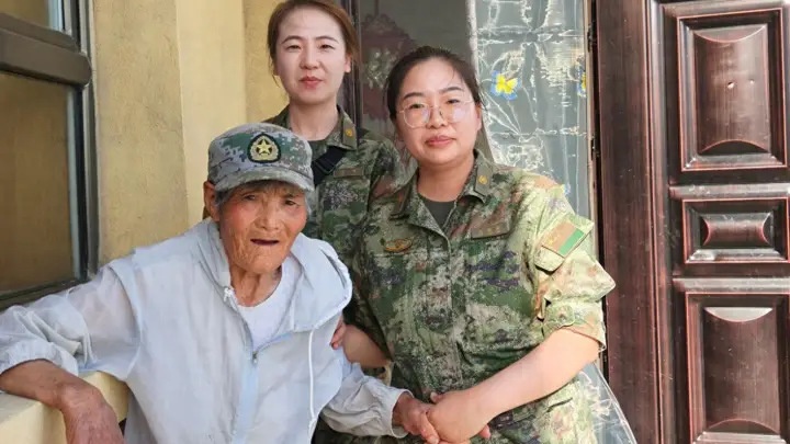 跨越千里的“暖心之约”