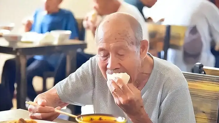 “夏补钾，身不乏”！5种高钾零食建议多吃，精神满满腿脚更有劲