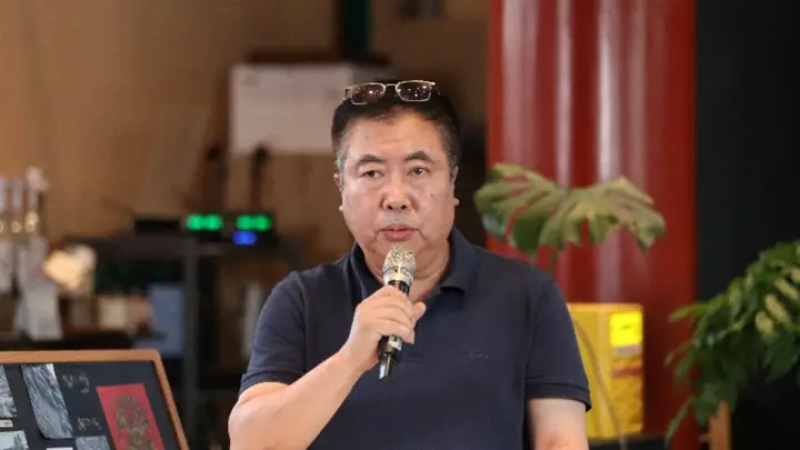 艾伟新作《春歌》发布：写尽斑斓辽阔的人性底色