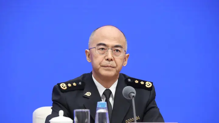海关总署将推广义乌小商品出口拼箱"先查验后装运"模式优化电商通关