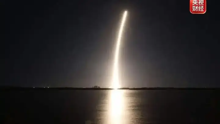 SpaceX火箭残骸撞月撞出约30米坑 释放能量抵3吨TNT