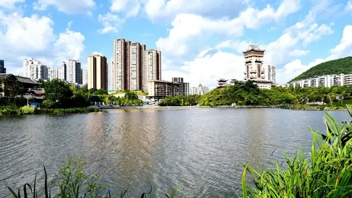 毕节：水景变美景 和谐又富民