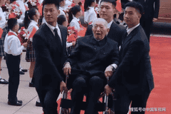 军视锐评·建党105周年特别策划：这才是我们最应该追的“星”