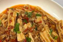 肉沫腐竹：吸汁爆香软糯三连击，家常下饭绝了