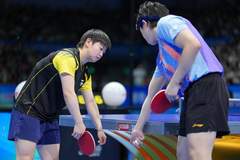 乒乓球全锦赛混双-莎头组合2-3无缘决赛 动漫组合3-0晋级