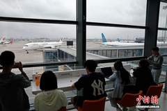 今年上海两大国际机场旅客吞吐量突破6700万人次