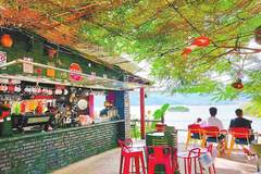 永胜县培育沿江小微文旅业态—— 江畔咖香留过客