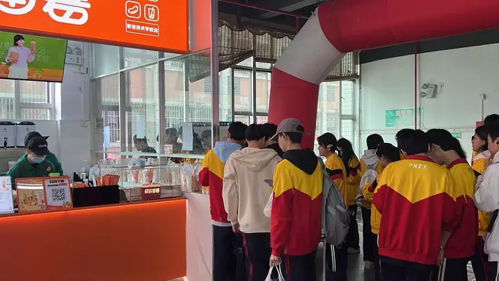 快乐番薯凭多场景适配与特色产品入选中餐小吃名录 成大众休闲消费优选