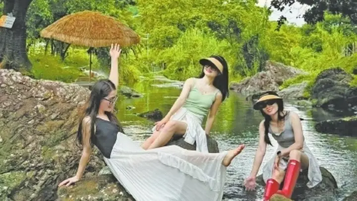 山野藏清风,乡村露营解锁夏日松弛感