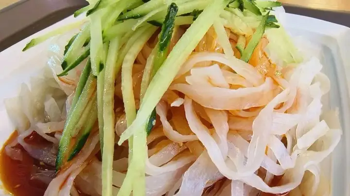大暑吃陕西凉皮解暑热