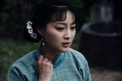 原创不听母亲劝阻，她27岁嫁45岁老头，成婚115天，狼狈离婚