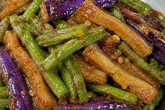 一口入魂的家常美味：豆角烧茄子，比肉还下饭的餐桌C位